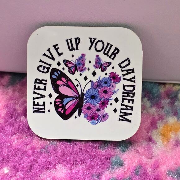 Never Give Up Butterfly Handmade Square Refrigerator Magnet - Picture 1 of 3